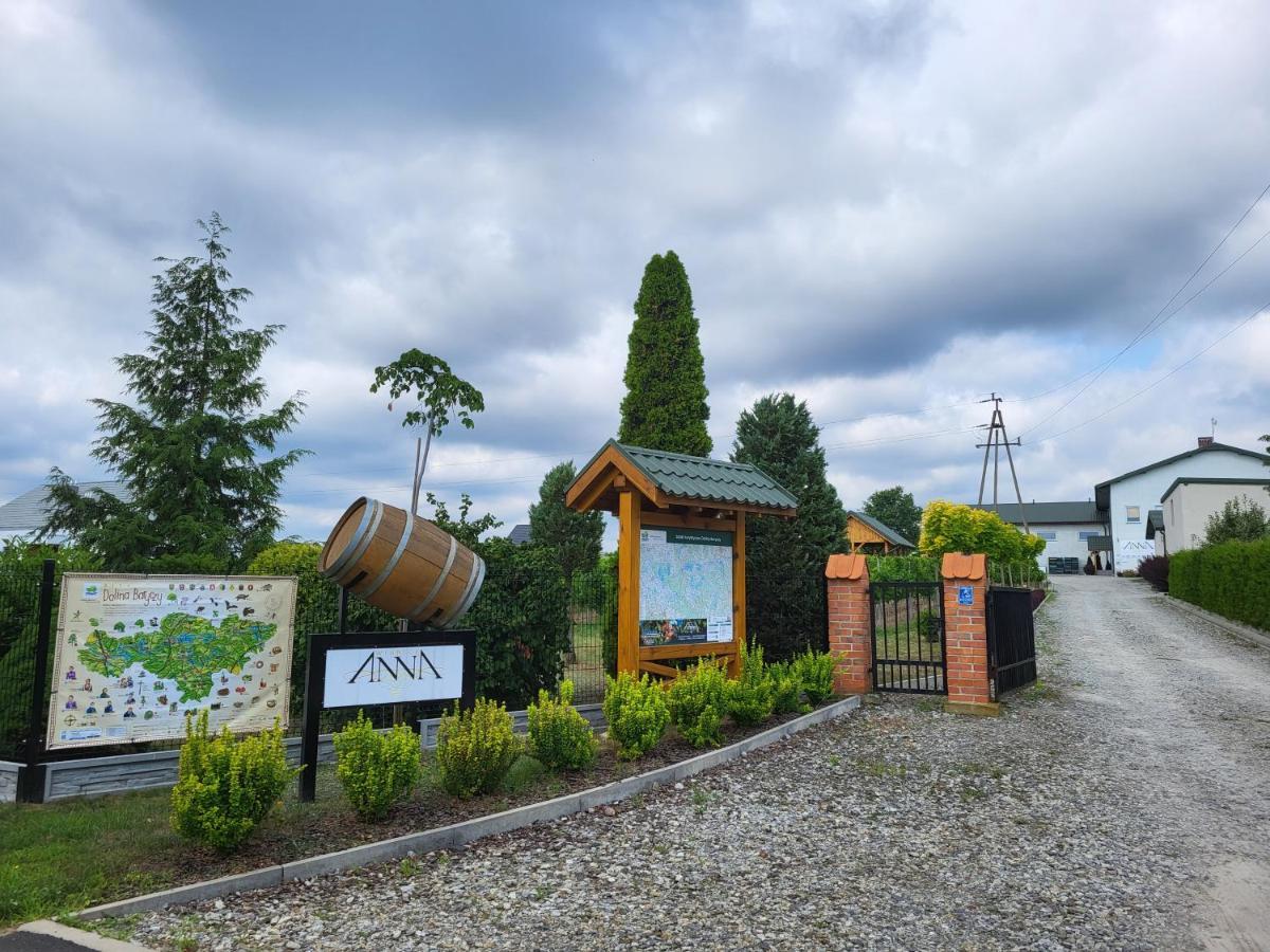 Winnica Anna Noclegi Krosnice Exteriör bild