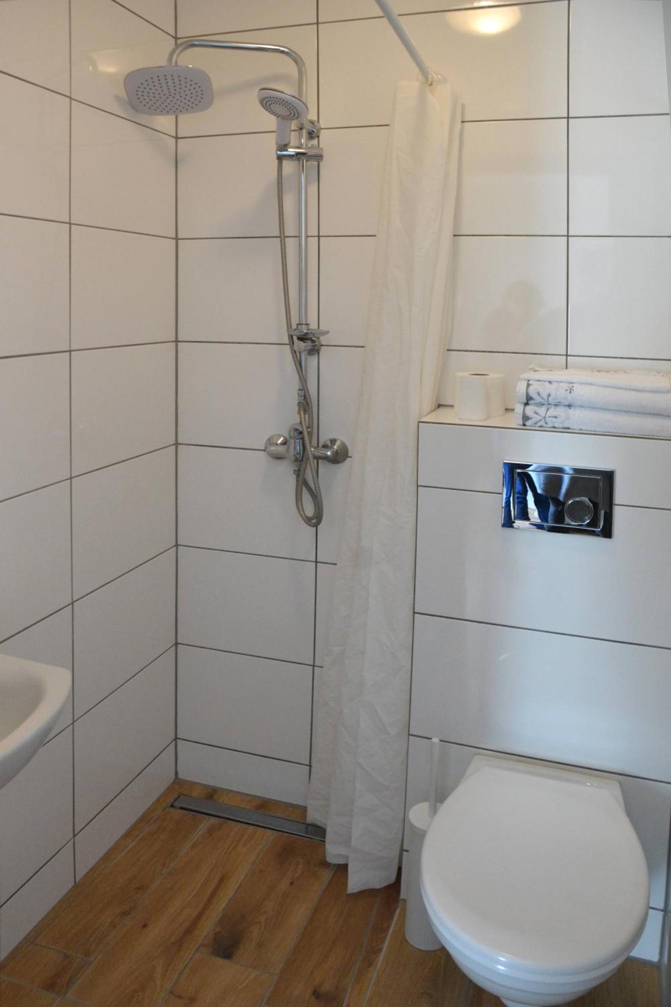 Winnica Anna Noclegi Krosnice Exteriör bild